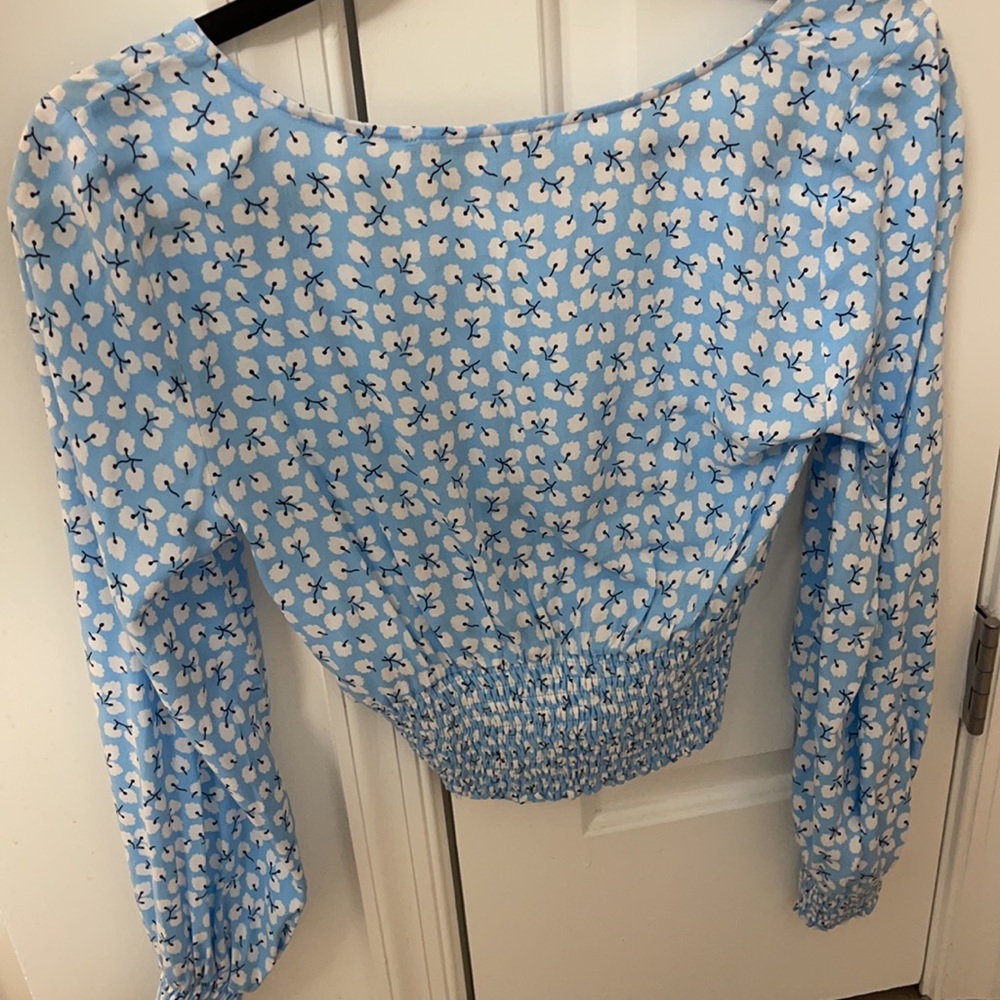 Blue Patterned Top - Picture 3 of 4
